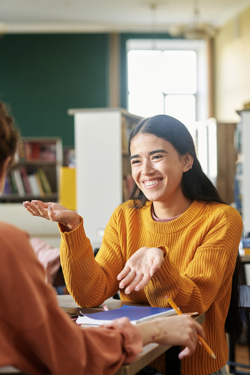 Professionnel en éducation spécialisée intervenant auprès d’une clientèle dans un cadre de services professionnels. Contexte lié à l’assurance responsabilité civile professionnelle au Québec.